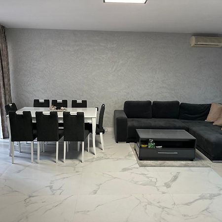 Complex Yavor Apartment Aheloy Bagian luar foto