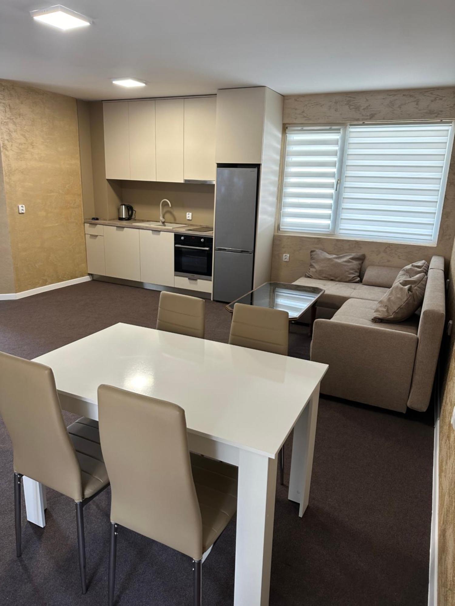 Complex Yavor Apartment Aheloy Bagian luar foto